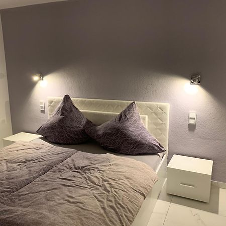 Moderne 2 Zimmer Wohnung Mit Vollausstattung Ketsch Exterior photo