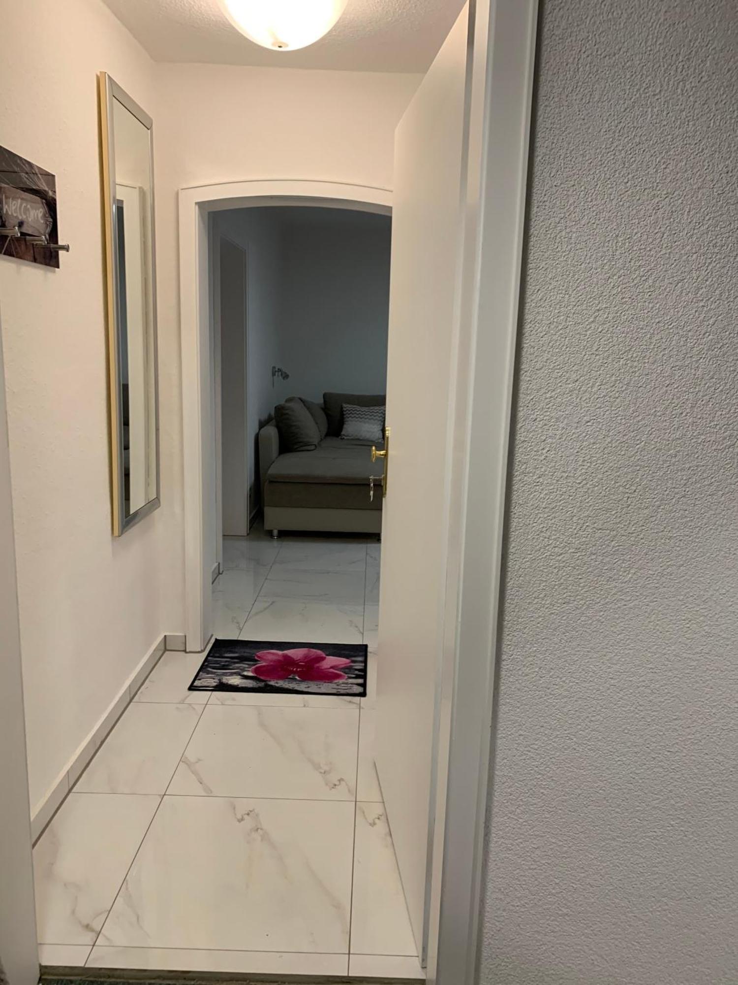 Moderne 2 Zimmer Wohnung Mit Vollausstattung Ketsch Exterior photo